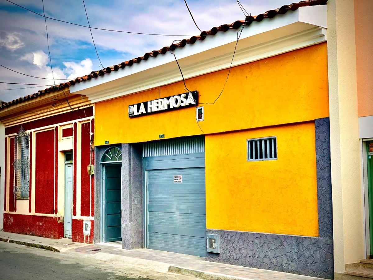 Hotel La Hermosa *