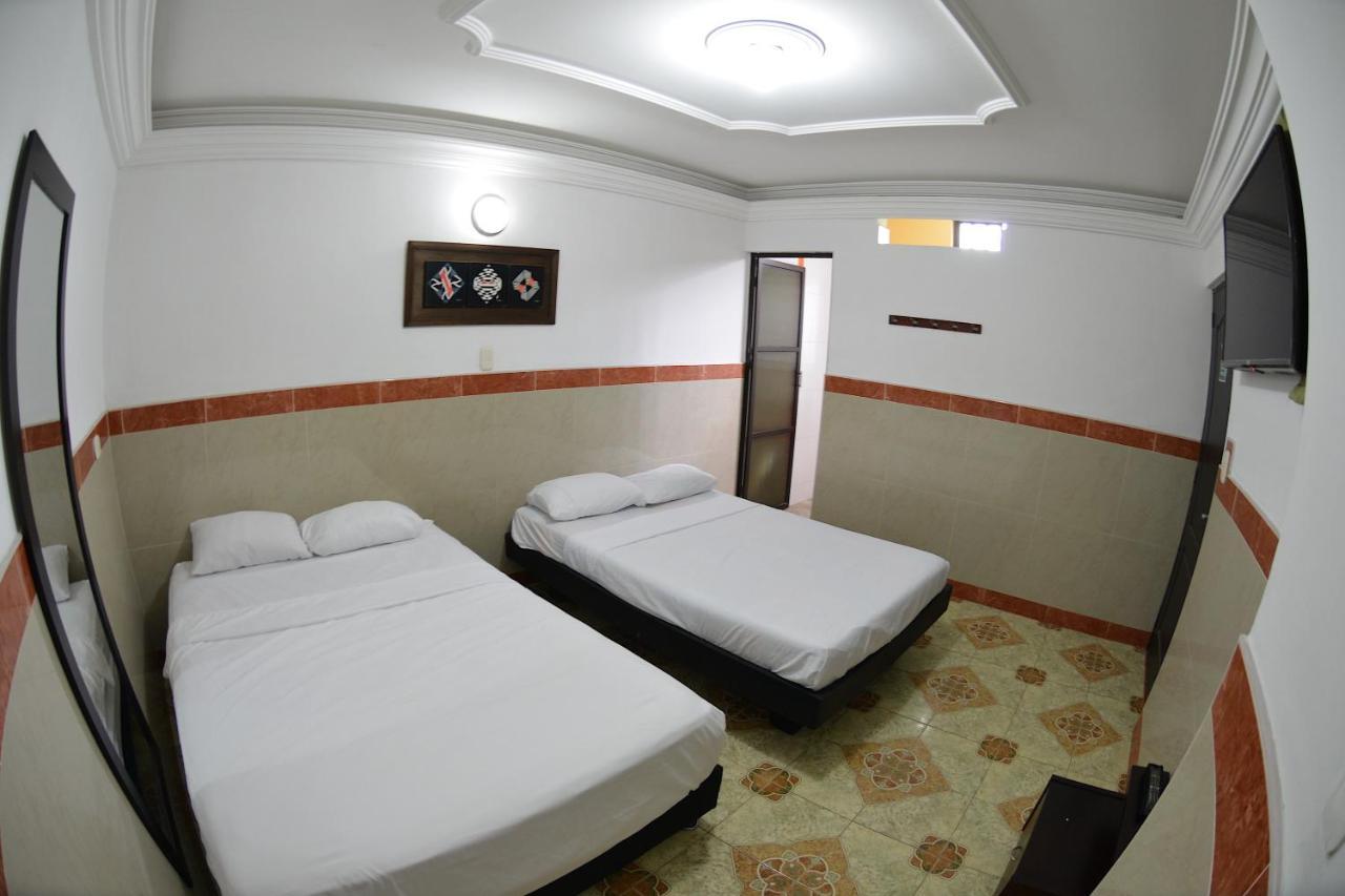 La Hermosa Hotel *
