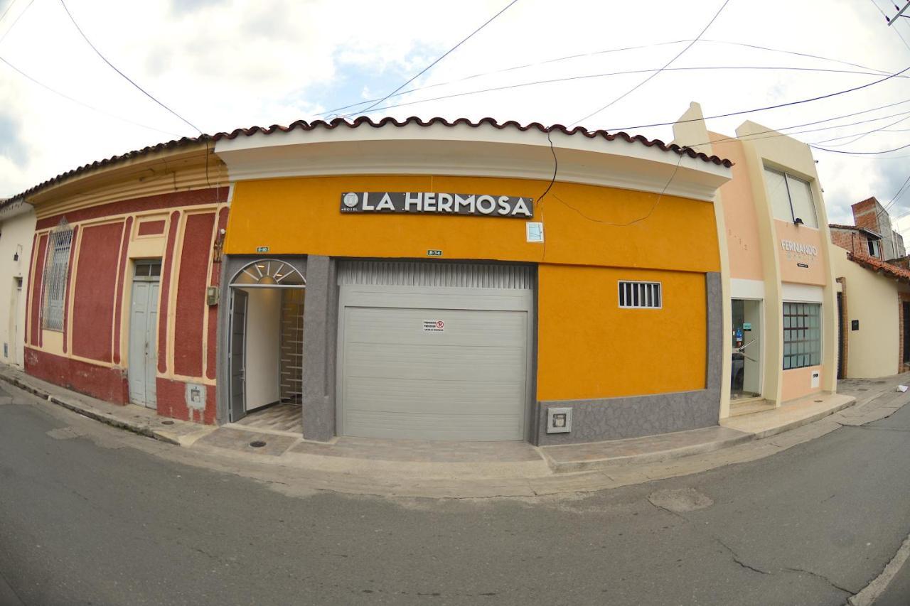 La Hermosa Hotel Buga